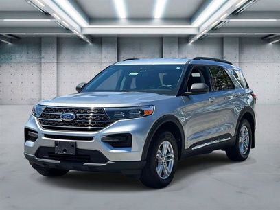 Used 2023 Ford Explorer XLT