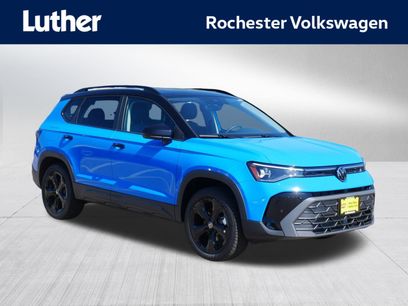 New 2025 Volkswagen Taos SE
