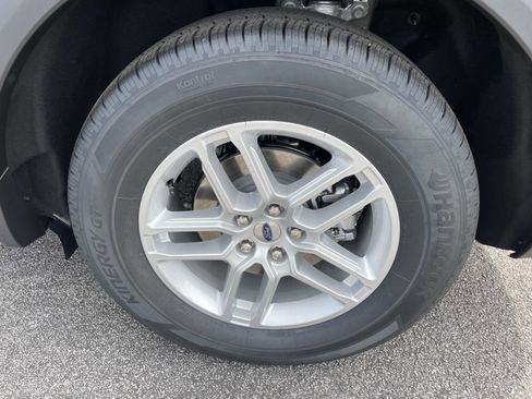 New 2026 Ford Explorer Active w/ Active Comfort Package RWD image 6