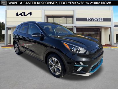 Used 2022 Kia Niro EX Premium w/ Cold Weather Package