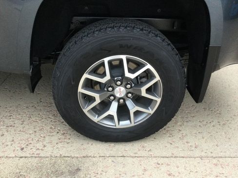 Used 2019 GMC Canyon All Terrain w/ Trailering Package AWD/4WD image 5
