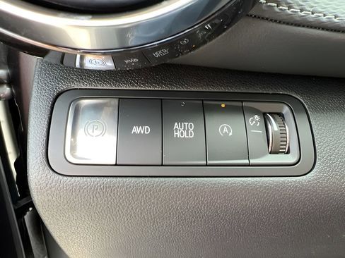 New 2026 Chevrolet Equinox LT image 17