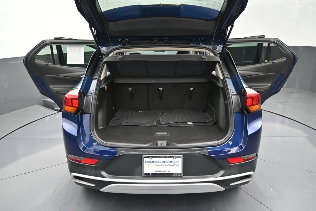 Used 2023 Buick Encore GX Preferred w/ Cold Weather Comfort Package AWD/4WD image 11