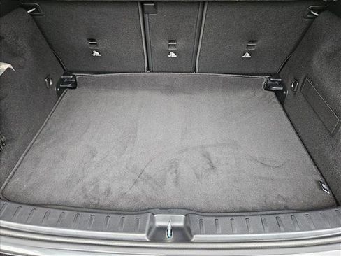 Certified 2025 Mercedes-Benz GLA 250 image 6