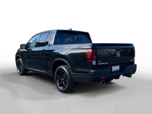 Used 2022 Honda Ridgeline Black Edition image 3