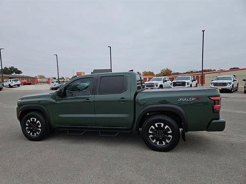 Used 2023 Nissan Frontier Pro-X w/ Technology Package image 2