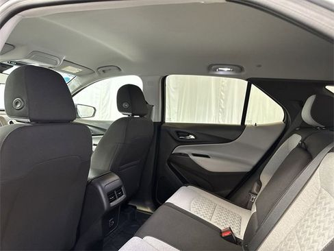 Used 2024 Chevrolet Equinox LS w/ LS Convenience Package image 13