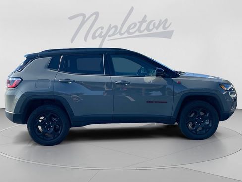 Used 2024 Jeep Compass Trailhawk AWD/4WD image 7