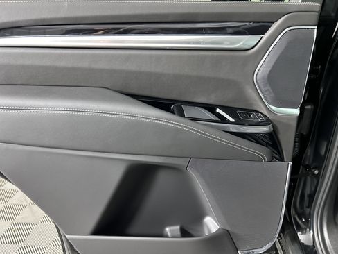 New 2025 Cadillac Escalade Sport w/ Touring Package image 41