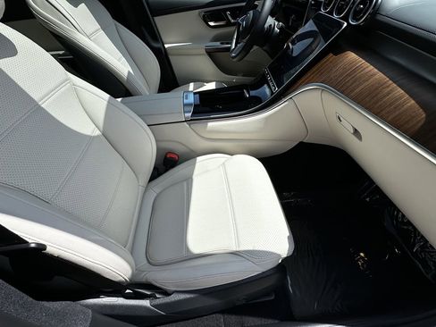 Certified 2024 Mercedes-Benz GLC 300 image 14