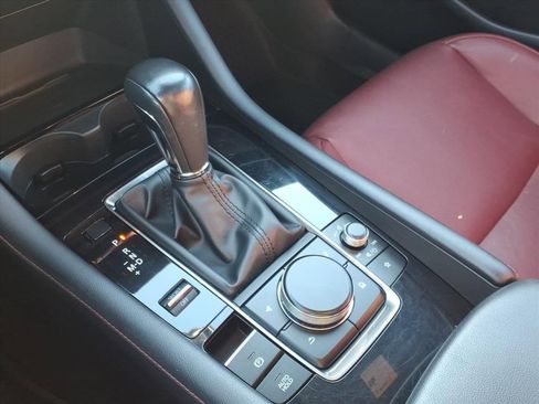 Used 2024 MAZDA MAZDA3 s image 20