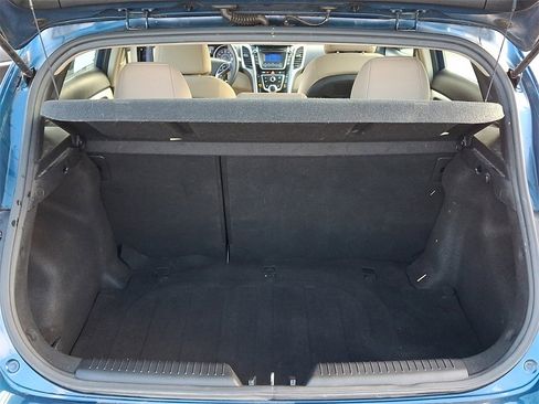 Used 2014 Hyundai Elantra GT image 28