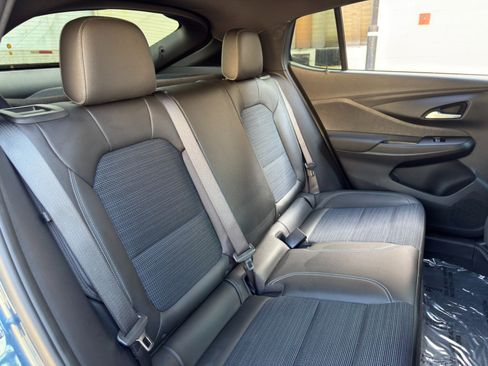 Used 2024 Buick Envista Preferred w/ Convenience I Package FWD image 34