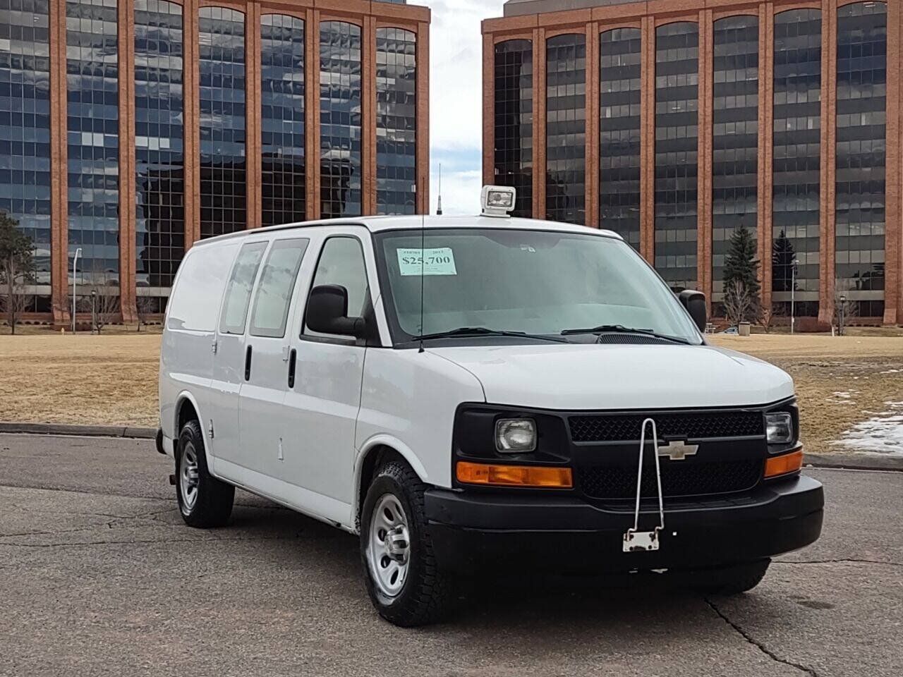 Used 2013 Chevrolet Express 1500 AWD image 1