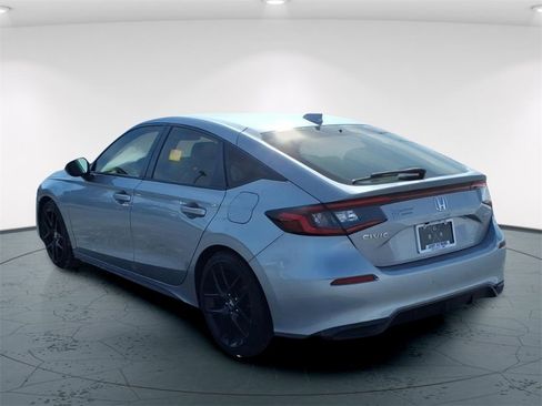 Used 2022 Honda Civic Sport image 5