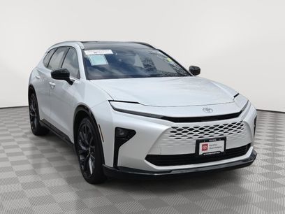 Certified 2025 Toyota Crown Signia