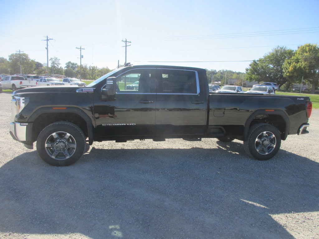 New 2026 GMC Sierra 3500 SLE w/ SLE Value Package AWD/4WD image 9