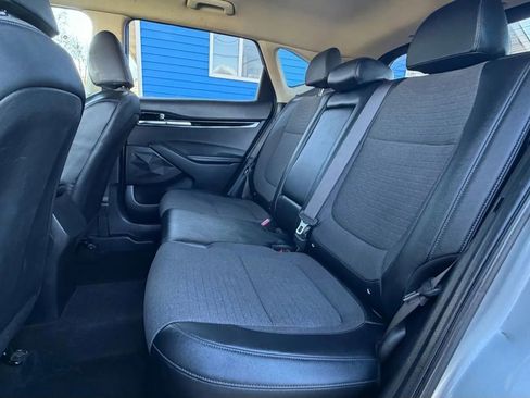 Used 2021 Kia Seltos S image 11