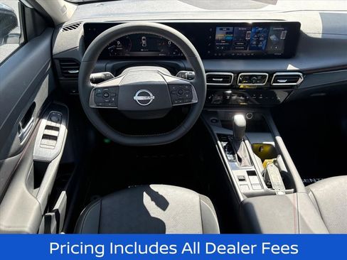 New 2026 Nissan Sentra SR FWD image 23