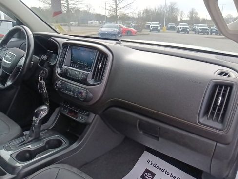 Used 2022 GMC Canyon AT4 w/ Trailering Package image 33