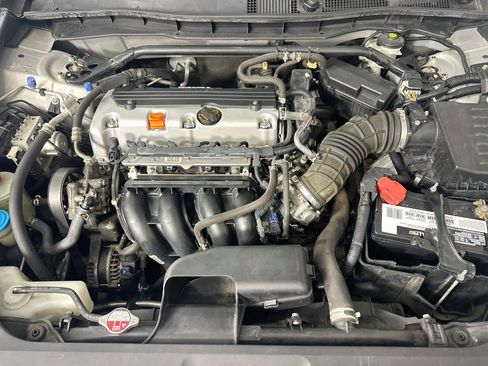 Used 2012 Honda Accord EX image 31