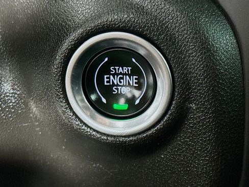 Used 2023 Chevrolet Silverado 2500 LT w/ Convenience Package image 21