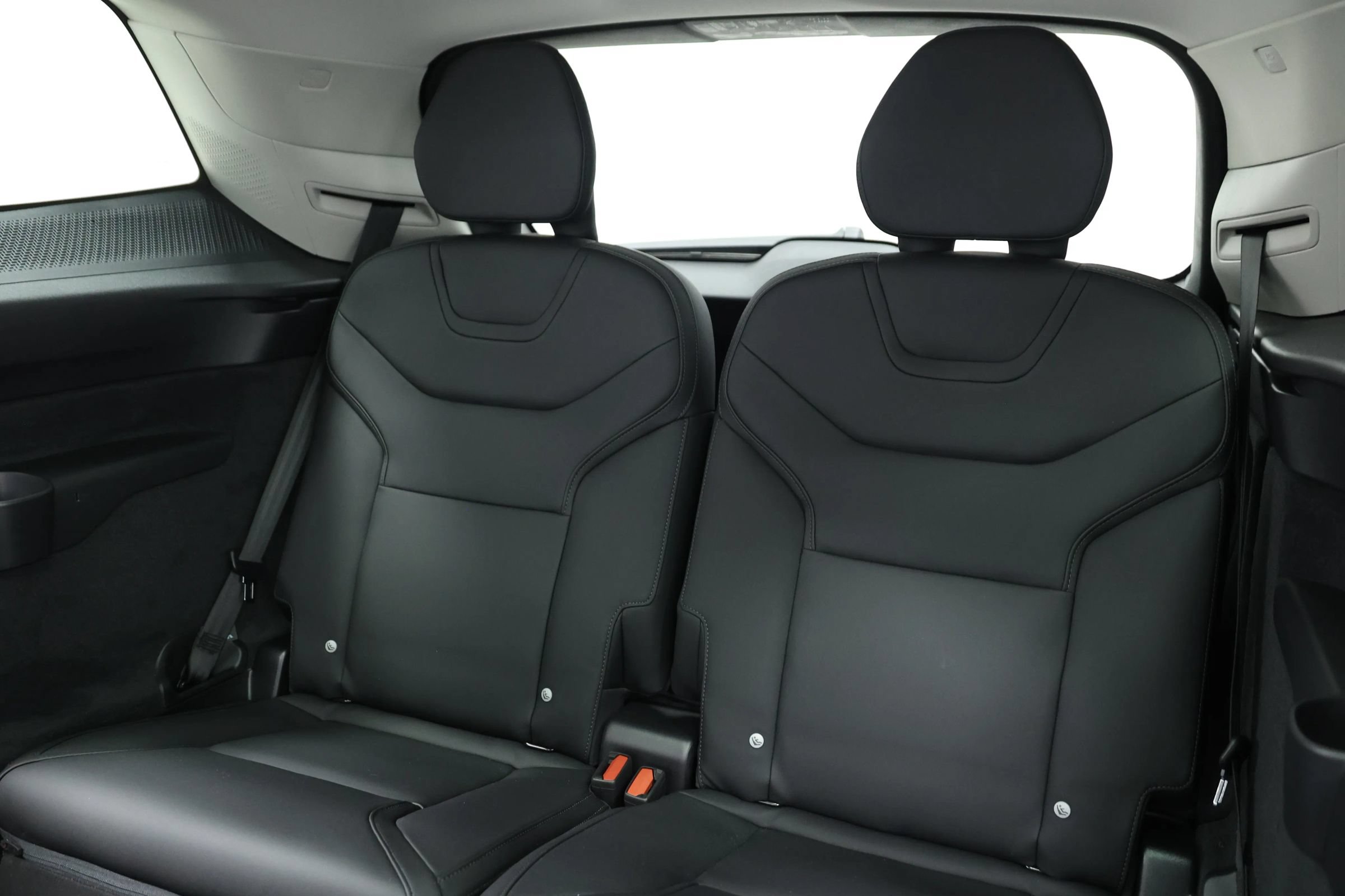 Used 2025 Volvo EX90 Plus AWD/4WD image 4