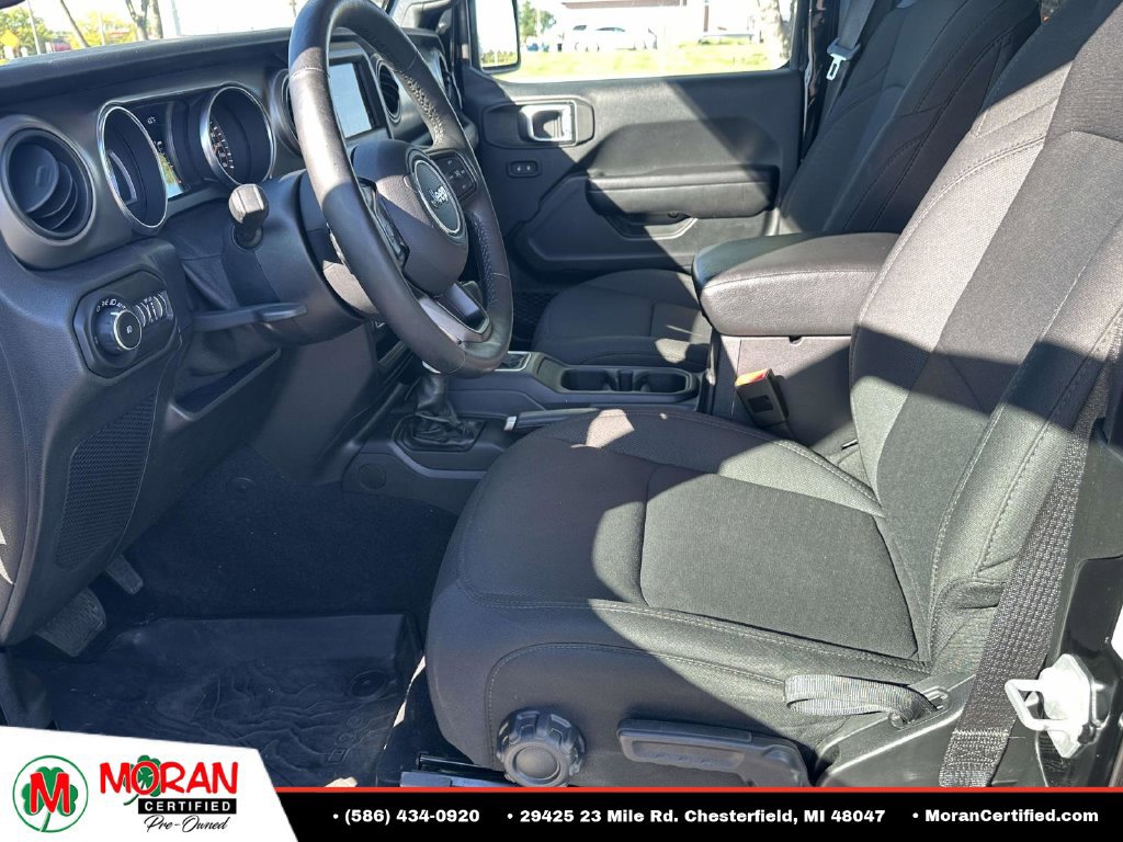 Used 2020 Jeep Wrangler Sport AWD/4WD image 15