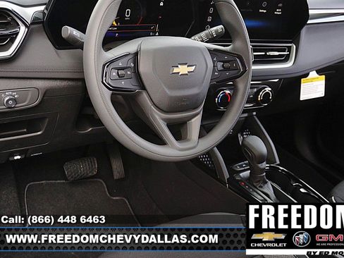 New 2026 Chevrolet TrailBlazer LT w/ Driver Confidence Package FWD image 25