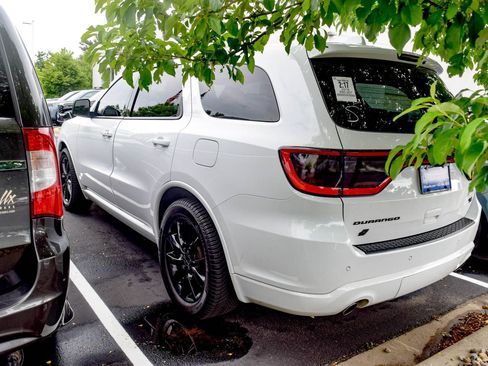 Used 2018 Dodge Durango R/T w/ Blacktop Package AWD/4WD image 6