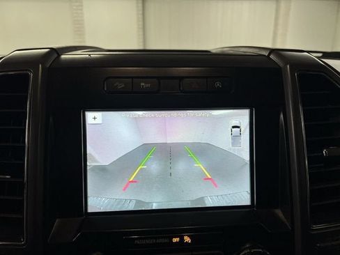 Used 2018 Ford F150 XLT w/ Equipment Group 302A Luxury AWD/4WD image 15