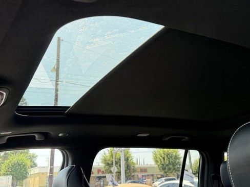 New 2025 Jeep Grand Cherokee L Limited w/ Black Appearance Package image 17