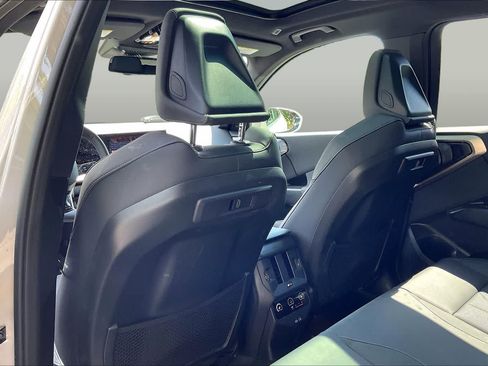 Used 2025 BMW X3 xDrive30 AWD/4WD image 22