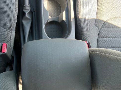 Used 2017 Nissan Frontier S image 23