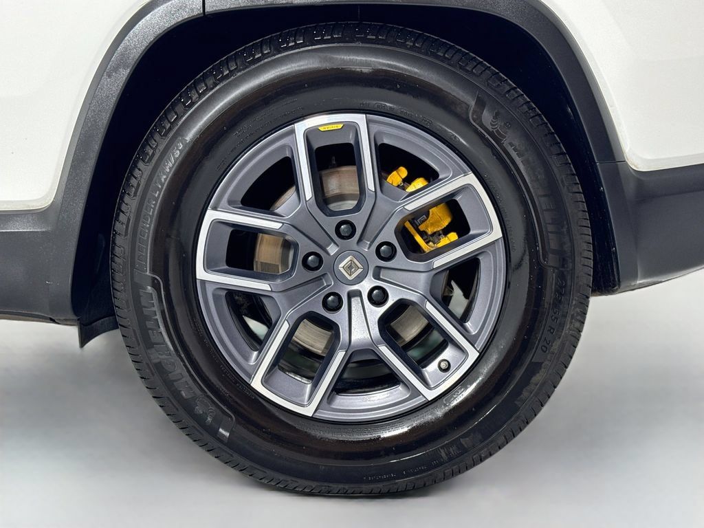 Used 2023 Rivian R1S Adventure Quad AWD/4WD image 9