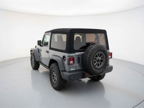 Used 2023 Jeep Wrangler Sport S image 4