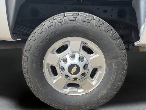 Used 2012 Chevrolet Silverado 2500 LT w/ Snow Plow Prep Package image 22