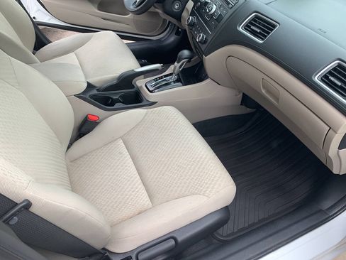 Used 2014 Honda Civic LX image 13