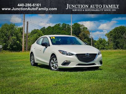 Used 2014 MAZDA MAZDA3 i SV