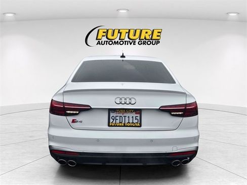 Used 2023 Audi S4 Premium w/ Convenience Package image 6