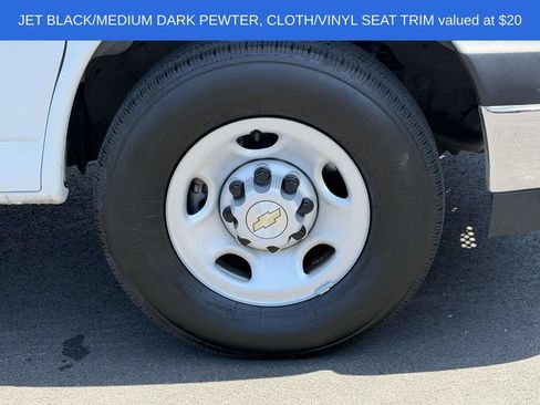 Used 2025 Chevrolet Express 2500 w/ Driver Convenience Package RWD image 7