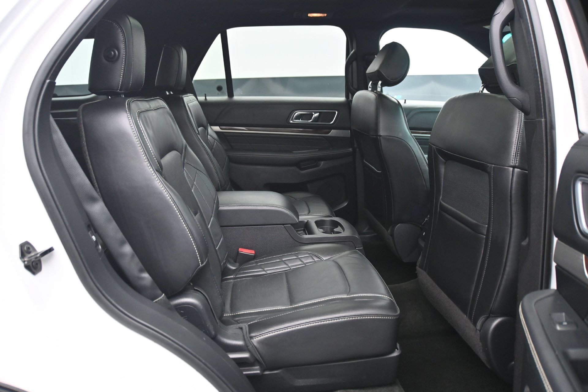 Used 2017 Ford Explorer Platinum AWD/4WD image 15