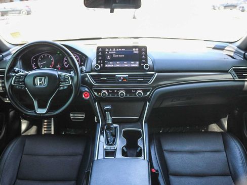 Used 2020 Honda Accord Sport image 11