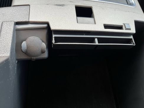 Used 2013 Ford F250 Lariat w/ Lariat Ultimate Pkg image 24