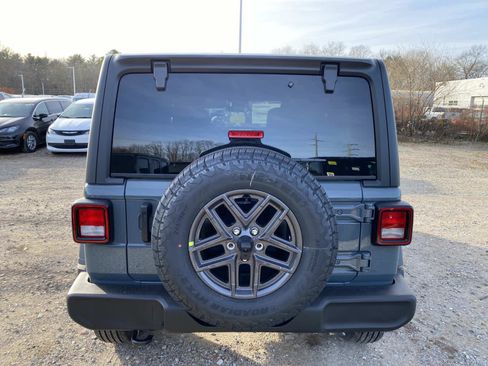 New 2026 Jeep Wrangler Sport S image 4