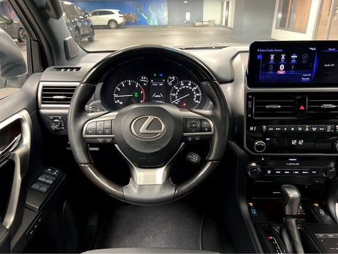 Certified 2023 Lexus GX 460 Premium w/ Premium Package image 30