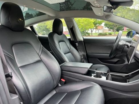 Used 2018 Tesla Model 3 Long Range AWD/4WD image 24
