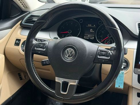 Used 2014 Volkswagen CC R-Line FWD image 19