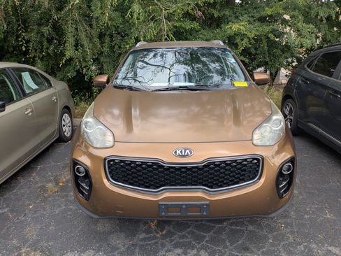 Used 2017 Kia Sportage EX AWD/4WD image 2