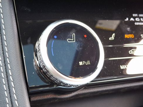 New 2026 Jaguar F-PACE R-Dynamic S image 19